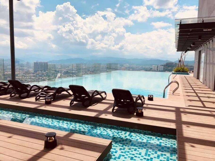 2Br 8Pax Swingduplexekocherasmall—Infinitypool Mrt كوالالمبور المظهر الخارجي الصورة